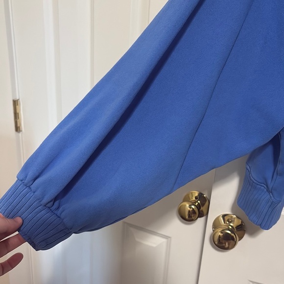 Aerie Cropped Blue Collared Sweatshirt - Picture 2 of 6